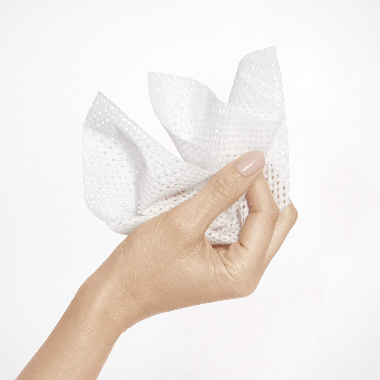image:imageOlay 4In1 Daily Facial Cloths Normal Skin 33 Count Packaging May Vary1
